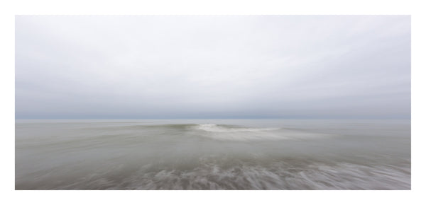 Filée # 019, Woodbine beach, Toronto, Ontario, Canada, 2017 | Limited Edition Archival Photograph | © 2017 Martine Côté | martinecote.com 