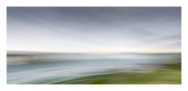 Filée # 035, Niagara Falls, Ontario, Canada, 2017 | Limited Edition Archival Photograph | © 2019 Martine Côté | martinecotegallery.com 